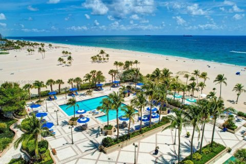 Купить кондоминиум в Форт-Лодердейл, Флорида 2 спальни, 140.56м2, № 1939411 - фото 25