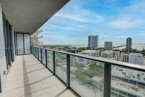 Condo in Miami, Florida, 2 bedrooms  № 1713326 - photo 15