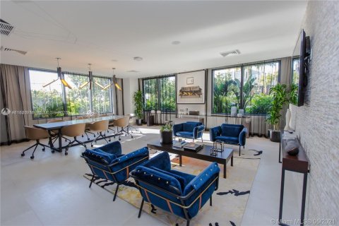 Condo in Miami, Florida, 2 bedrooms  № 1713326 - photo 30