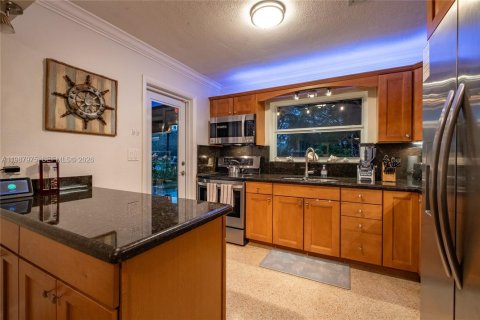 Villa ou maison à vendre à Wilton Manors, Floride: 3 chambres, 140 m2 № 2064385 - photo 27