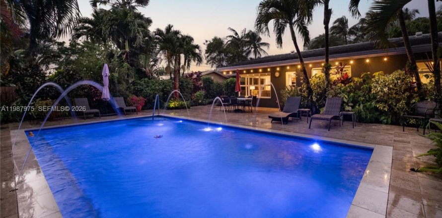Villa ou maison à Wilton Manors, Floride 3 chambres, 140 m2 № 2064385