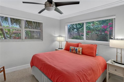 Villa ou maison à vendre à Wilton Manors, Floride: 3 chambres, 140 m2 № 2064385 - photo 19