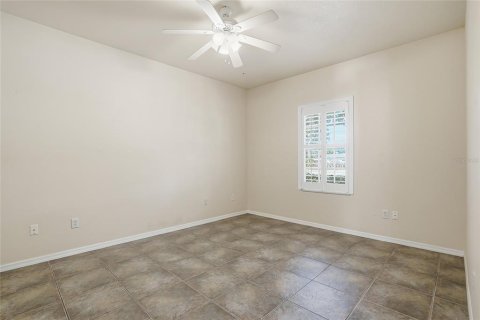 Casa en venta en Brandon, Florida, 3 dormitorios, 186.83 m2 № 2213045 - foto 17