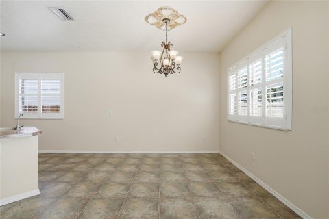 Casa en venta en Brandon, Florida, 3 dormitorios, 186.83 m2 № 2213045 - foto 10