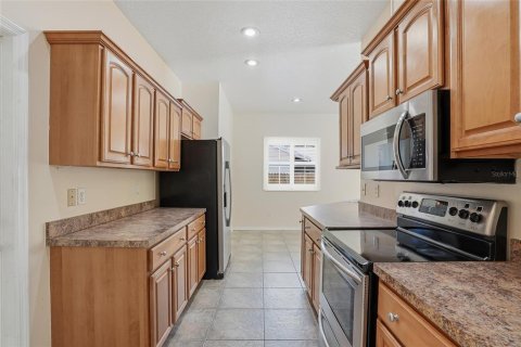 Casa en venta en Brandon, Florida, 3 dormitorios, 186.83 m2 № 2213045 - foto 15