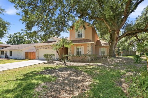 Casa en venta en Brandon, Florida, 3 dormitorios, 186.83 m2 № 2213045 - foto 2