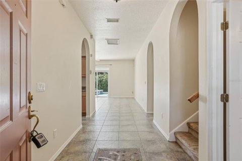 Casa en venta en Brandon, Florida, 3 dormitorios, 186.83 m2 № 2213045 - foto 5