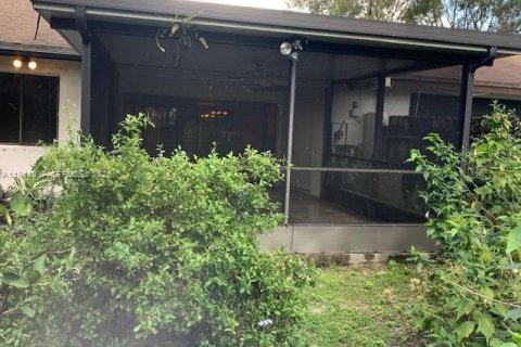 Villa ou maison à vendre à Fort Lauderdale, Floride: 2 chambres, 116.87 m2 № 2004833 - photo 13