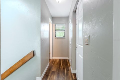 House in Gainesville, Florida 2 bedrooms, 112.23 sq.m. № 2230453 - photo 8