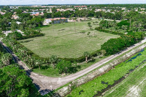 Land in Lake Worth, Florida № 1117054 - photo 1