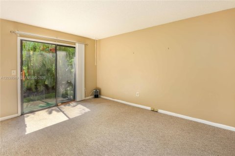 Touwnhouse à vendre à Dania Beach, Floride: 2 chambres, 119.84 m2 № 2182402 - photo 18