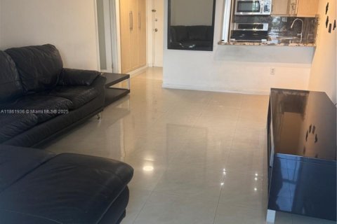 Copropriété à vendre à Sunny Isles Beach, Floride: 1 chambre, 49.8 m2 № 1892348 - photo 5