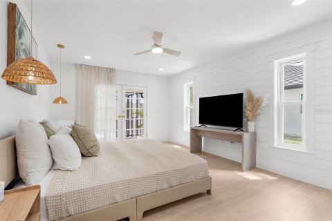 House in Fort Myers, Florida 3 bedrooms, 149.29 sq.m. № 1654732 - photo 25