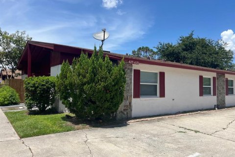 Townhouse in Kissimmee, Florida 2 bedrooms, 345.6 sq.m. № 2229700 - photo 2
