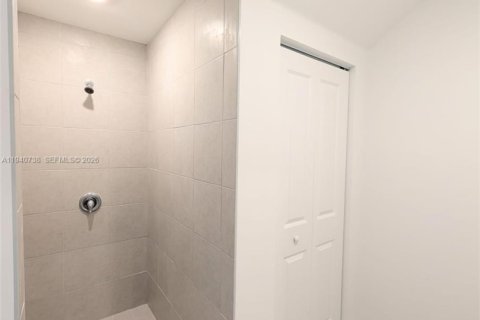 Touwnhouse à louer à Homestead, Floride: 3 chambres № 1997775 - photo 7