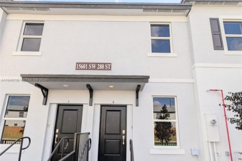 Touwnhouse à Homestead, Floride 3 chambres № 1997775