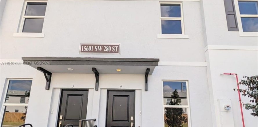 Touwnhouse à Homestead, Floride 3 chambres № 1997775