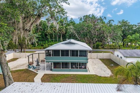 House in Astor, Florida 4 bedrooms, 163.51 sq.m. № 1725603 - photo 4
