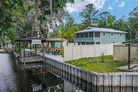 House in Astor, Florida 4 bedrooms, 163.51 sq.m. № 1725603 - photo 22