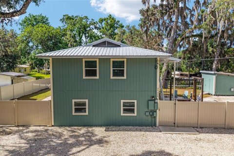 House in Astor, Florida 4 bedrooms, 163.51 sq.m. № 1725603 - photo 19