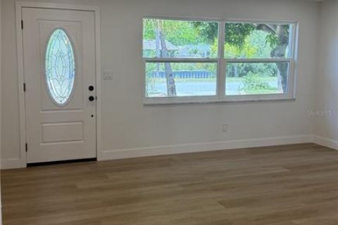 Villa ou maison à vendre à Dunedin, Floride: 2 chambres, 109.9 m2 № 2296179 - photo 8