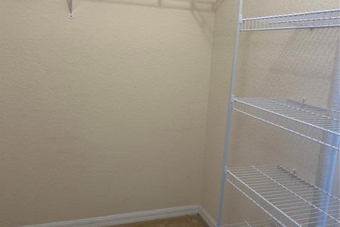 Villa ou maison à louer à North Port, Floride: 3 chambres, 190.26 m2 № 2213502 - photo 20