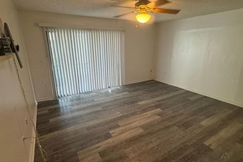 Condo in Orlando, Florida, 2 bedrooms  № 1751230 - photo 4
