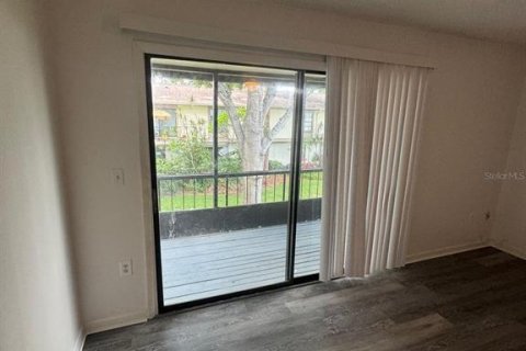 Condo in Orlando, Florida, 2 bedrooms  № 1751230 - photo 7