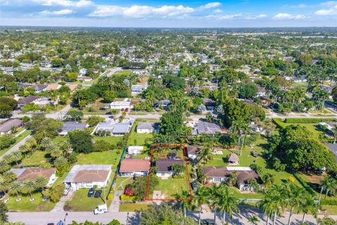 Villa ou maison à vendre à Homestead, Floride: 3 chambres, 104.42 m2 № 1965652 - photo 4