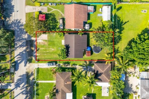 Villa ou maison à vendre à Homestead, Floride: 3 chambres, 104.42 m2 № 1965652 - photo 2