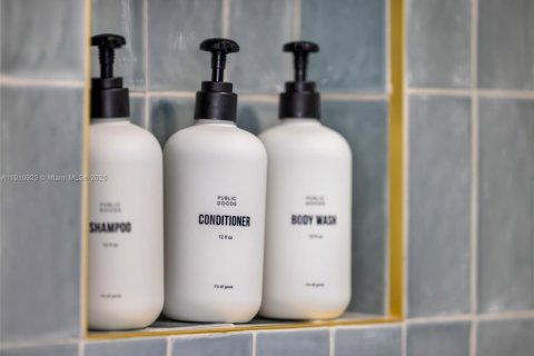 Купить кондоминиум в Майами, Флорида 1 спальня, 46.92м2, № 1971327 - фото 27