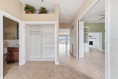 Villa ou maison à vendre à Redington Beach, Floride: 3 chambres, 206.06 m2 № 2201855 - photo 7