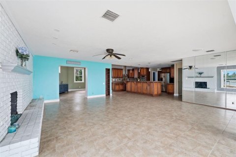 Villa ou maison à vendre à Redington Beach, Floride: 3 chambres, 206.06 m2 № 2201855 - photo 11