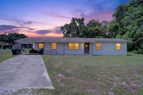House in Ocoee, Florida 3 bedrooms, 165.18 sq.m. № 2197327 - photo 15