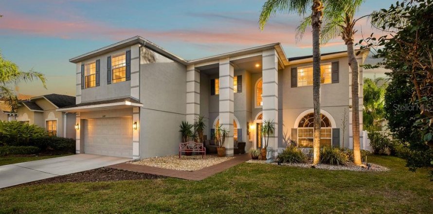 Villa ou maison à Winter Garden, Floride 5 chambres, 341.23 m2 № 2143335