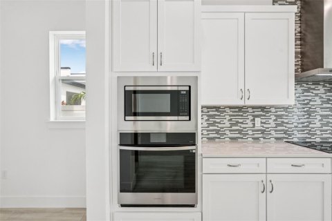 Casa en venta en Parrish, Florida, 4 dormitorios, 313.55 m2 № 2219673 - foto 5