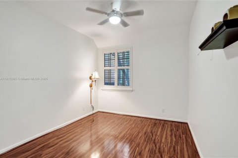 Купить таунхаус в Уэстон, Флорида 3 спальни, 144.93м2, № 1974173 - фото 7