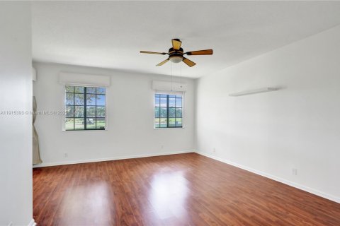 Купить таунхаус в Уэстон, Флорида 3 спальни, 144.93м2, № 1974173 - фото 24