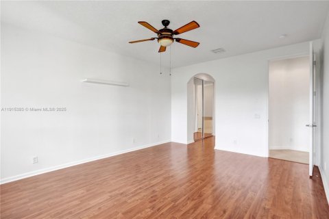 Купить таунхаус в Уэстон, Флорида 3 спальни, 144.93м2, № 1974173 - фото 28