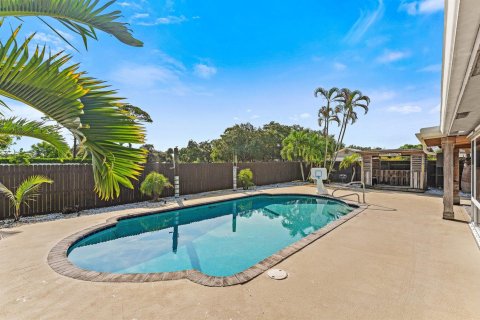 Casa en venta en Boca Raton, Florida, 2 dormitorios, 105.35 m2 № 2382981 - foto 13