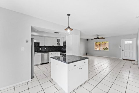 Casa en venta en Boca Raton, Florida, 2 dormitorios, 105.35 m2 № 2382981 - foto 20
