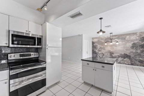 Casa en venta en Boca Raton, Florida, 2 dormitorios, 105.35 m2 № 2382981 - foto 26