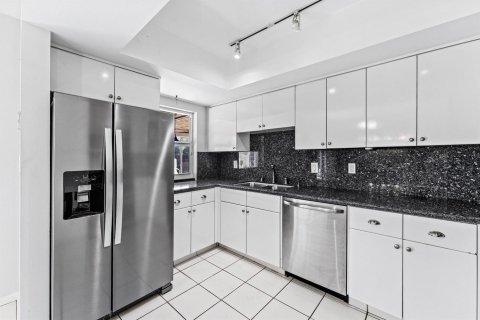 Casa en venta en Boca Raton, Florida, 2 dormitorios, 105.35 m2 № 2382981 - foto 24