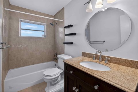 Land in Miami, Florida № 2023550 - photo 28