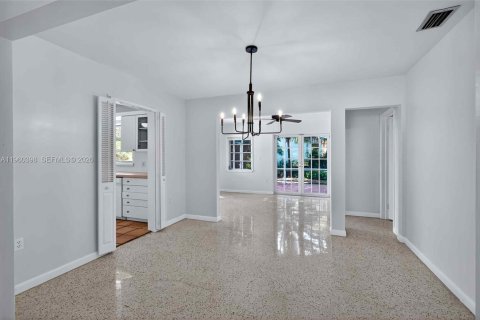 Land in Miami, Florida № 2023550 - photo 19