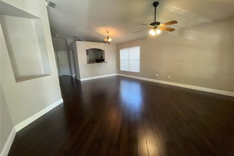 Casa en alquiler en Seffner, Florida, 2 dormitorios, 97.64 m2 № 1904981 - foto 2