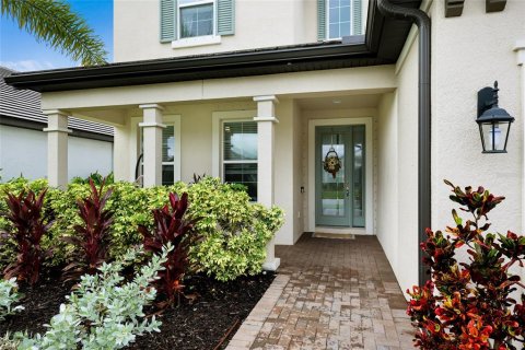 Купить виллу или дом в Лейквуд Ранч, Флорида 15 комнат, 338.07м2, № 2421614 - фото 3