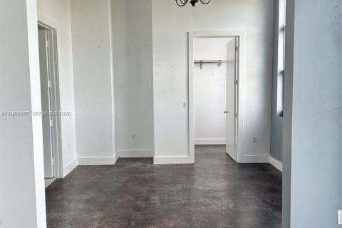 Copropriété à louer à Miami, Floride: 2 chambres, 114.64 m2 № 2047262 - photo 9