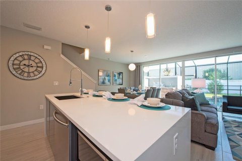 Adosado en venta en Kissimmee, Florida, 4 dormitorios, 162.76 m2 № 1815224 - foto 11