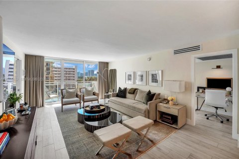 Купить кондоминиум в Халландейл-Бич, Флорида 2 спальни, 115.94м2, № 2005413 - фото 4